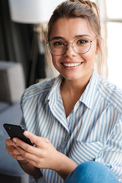 women with a nice bright smile from lifetime smiles sacramento